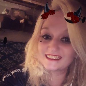 Meet your Posher, Kimberly